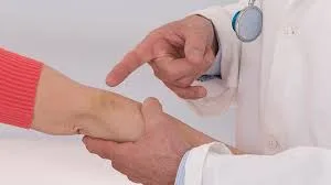 Violences conjugales : une avancée dans le secret médical avec la Loi du 10 Mai 2024
